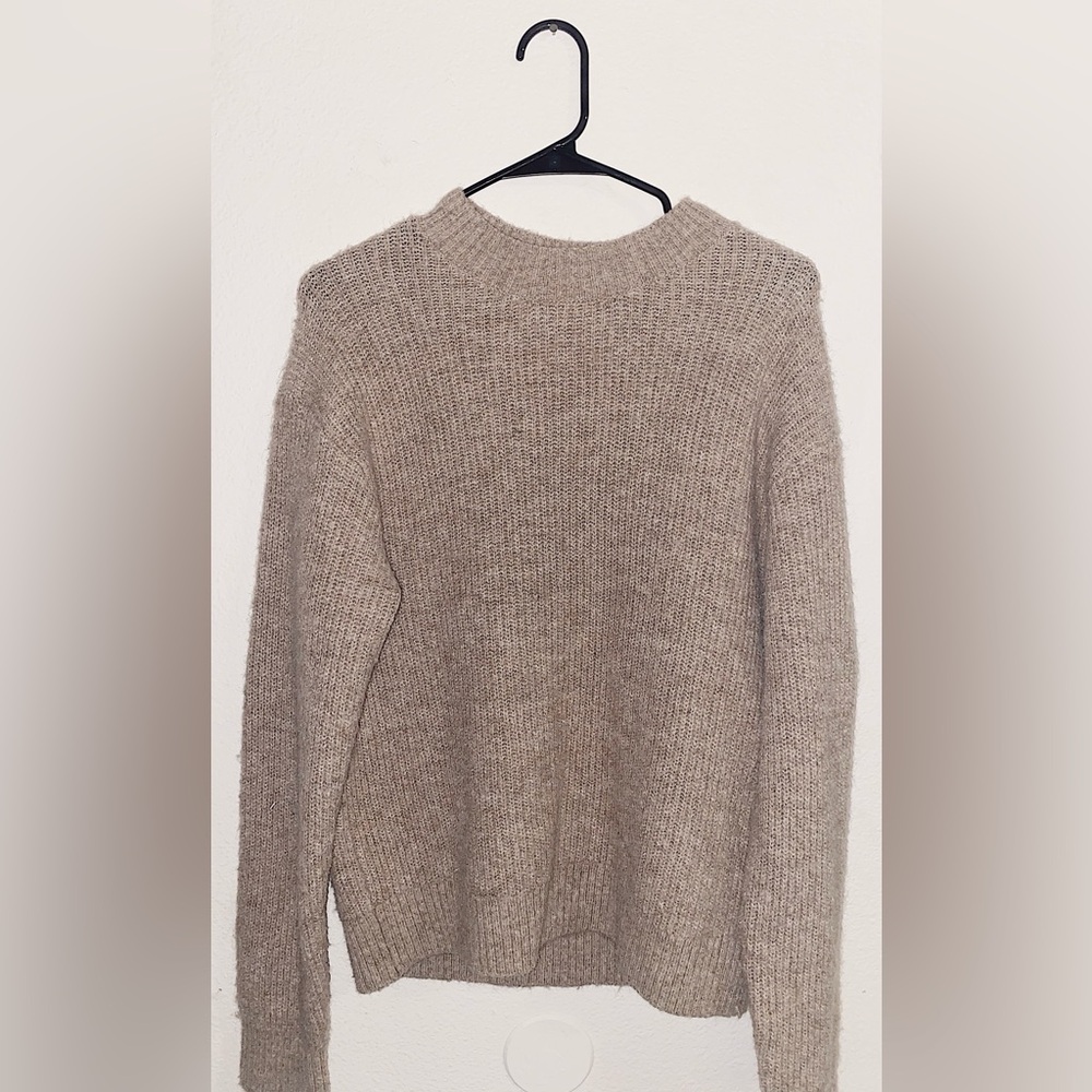 H&M tan knit sweater
